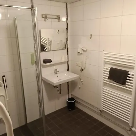 Lemmenhof Hotel 2*